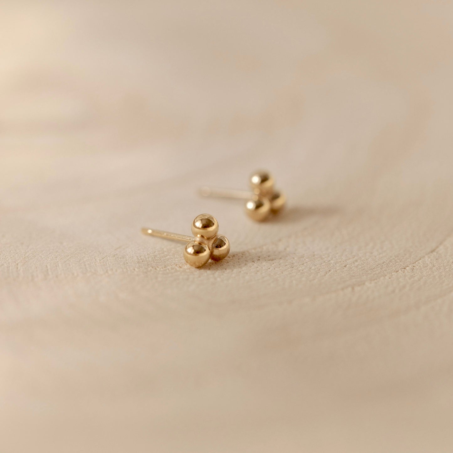 Pyramid Studs
